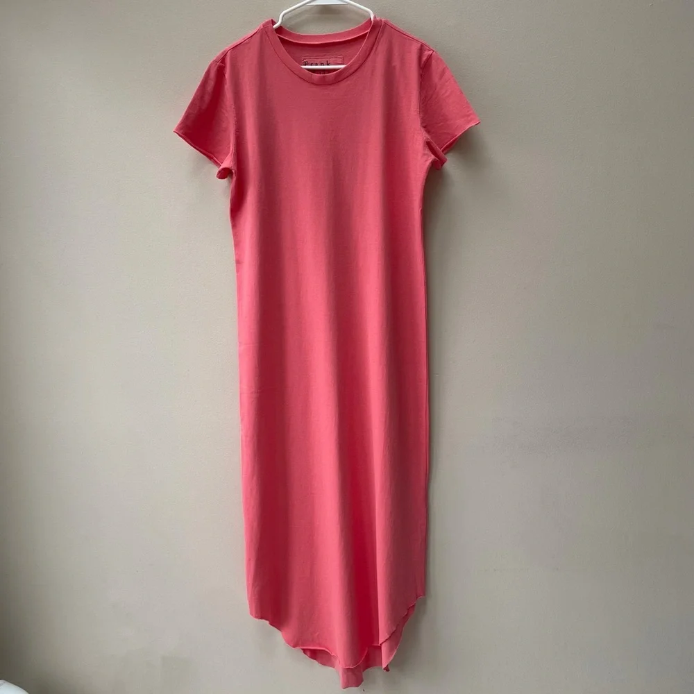 Classic Short-Sleeve Pink Maxi Dress - Picture 2 of 7